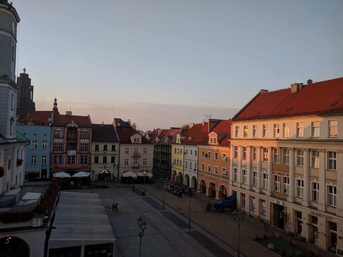 Apartament Z Widokiem Na Rynek Gliwice Dış mekan fotoğraf